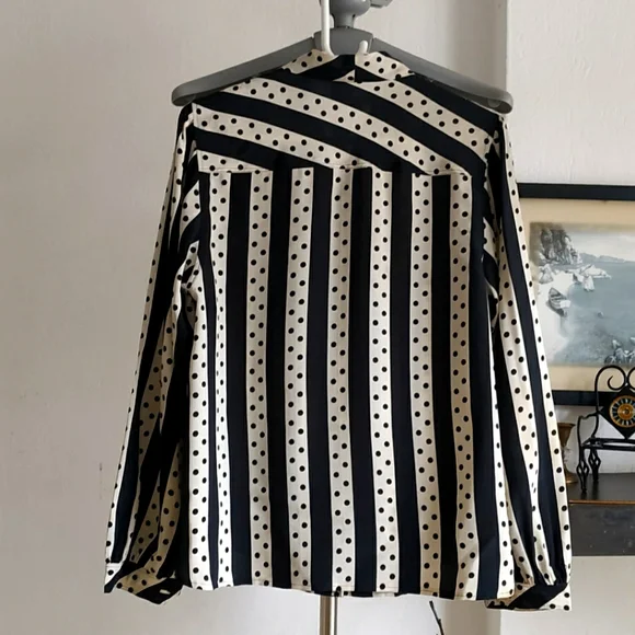 Vintage Formal blouse - Picture 3 of 8